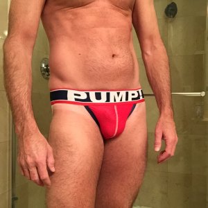 red pump jock
