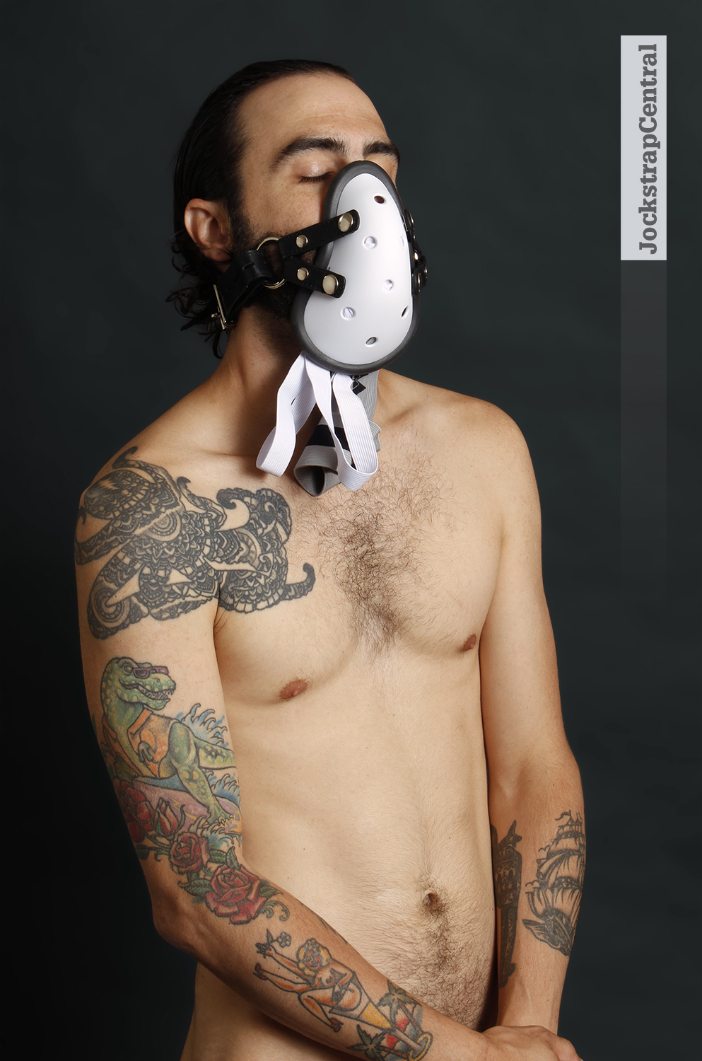 andrew-athletic-cup-musk-muzzle-3.jpg